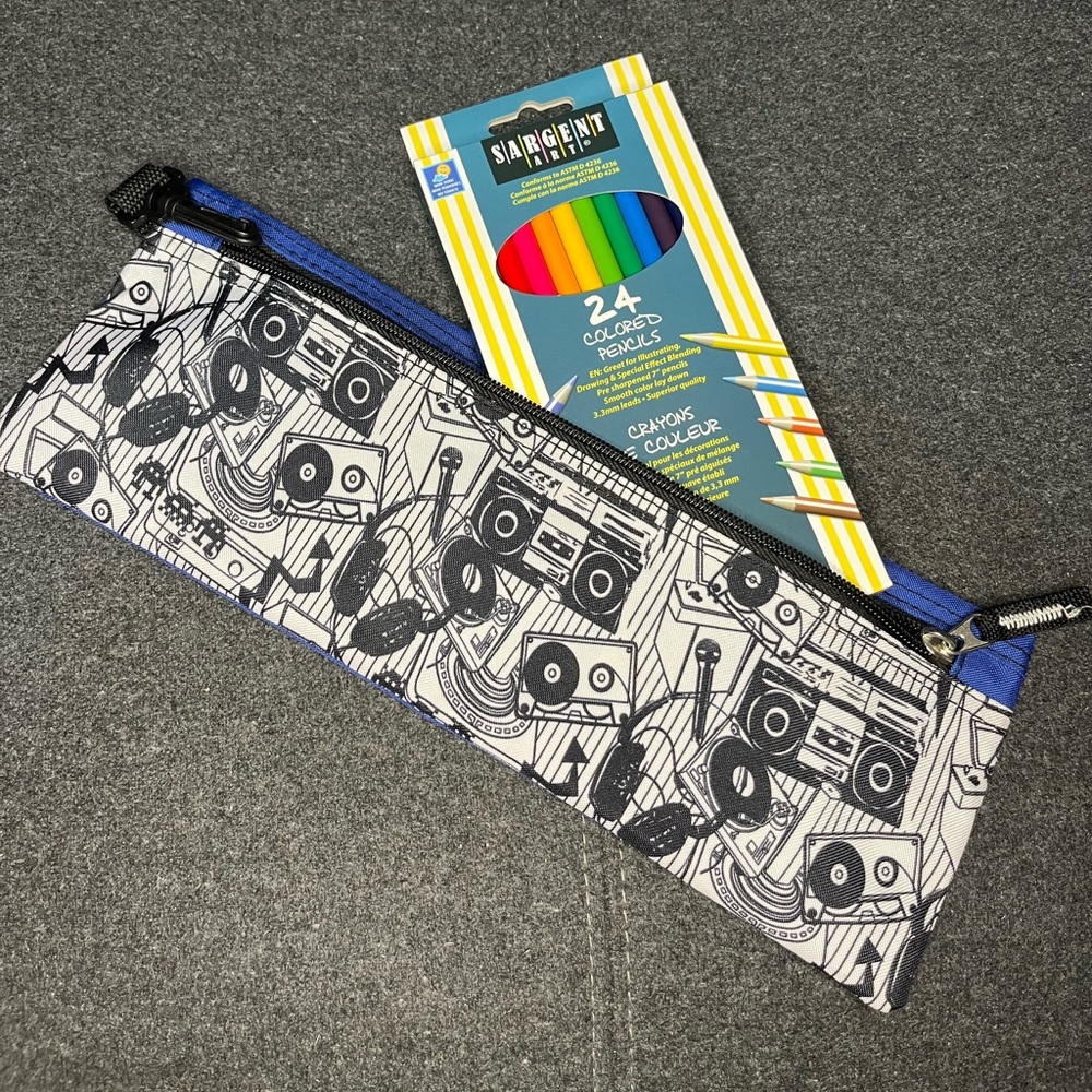 Sargent Art coloured pencils and case